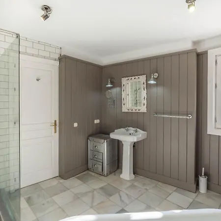 Apartamento La Heredia アパート マラガ