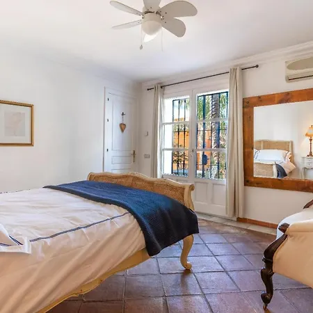 Apartamento La Heredia アパート マラガ